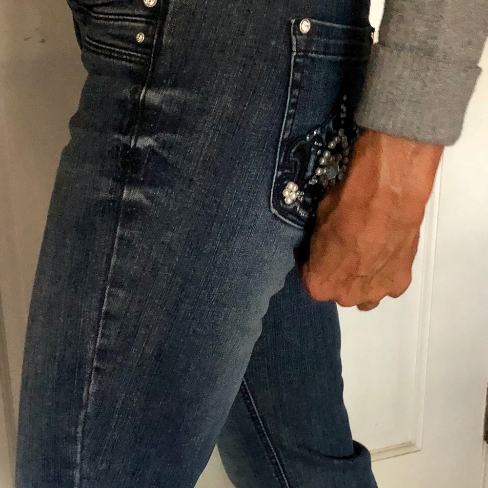 White House Black Marker jeans